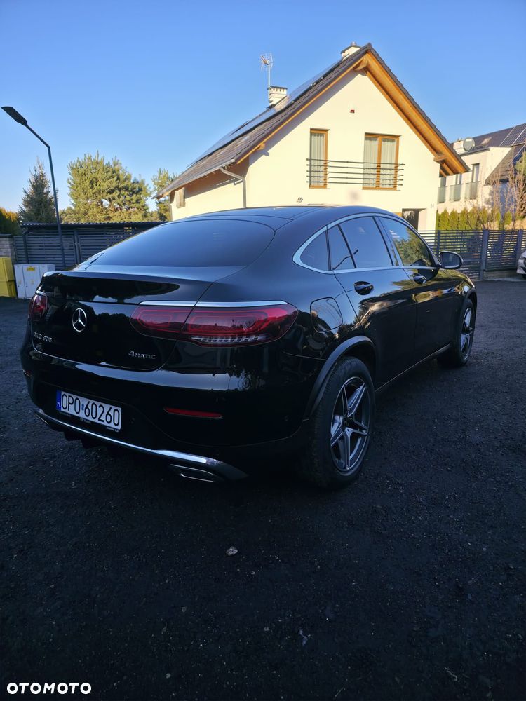 Mercedes-Benz GLC - 30