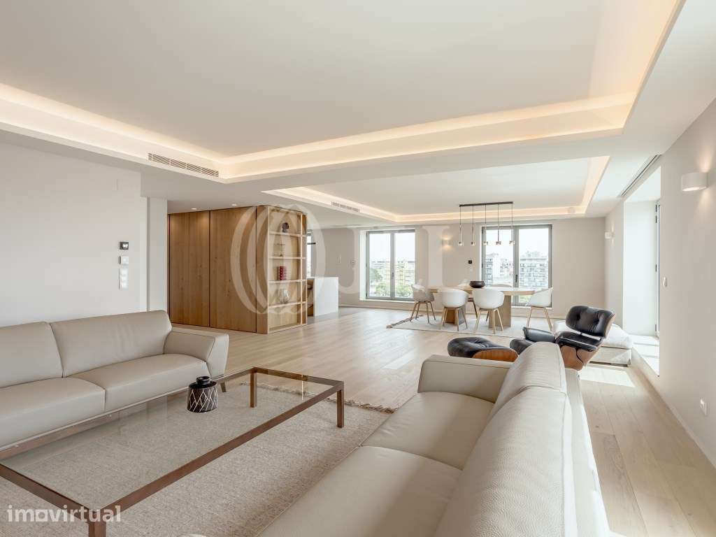 Apartamento T3 remodelado, nas Amoreiras, em Lisboa - Grande imagem: 3/32