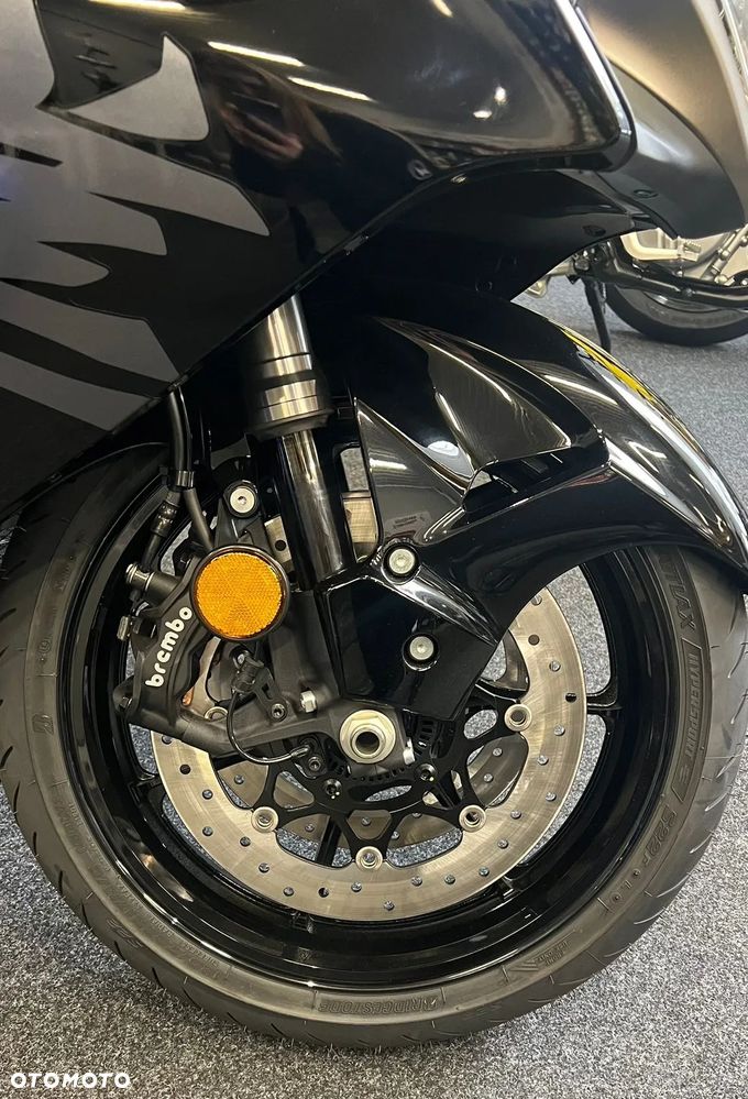 Suzuki Hayabusa - 12
