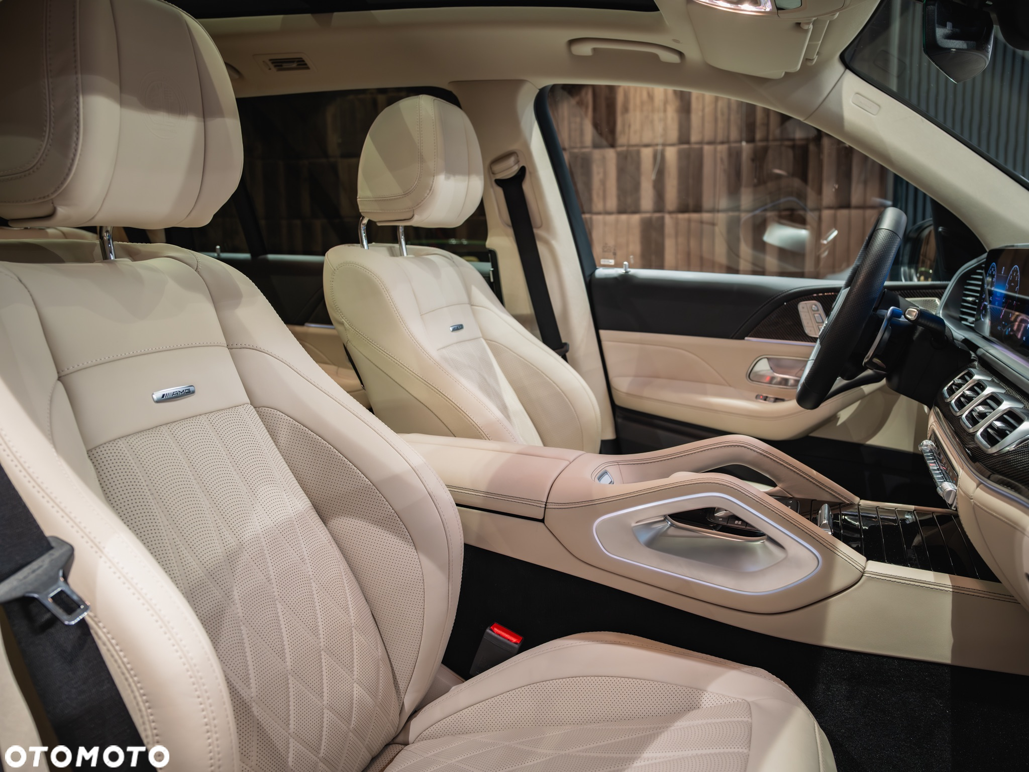 Mercedes-Benz GLS AMG 63 4-Matic+ - 10
