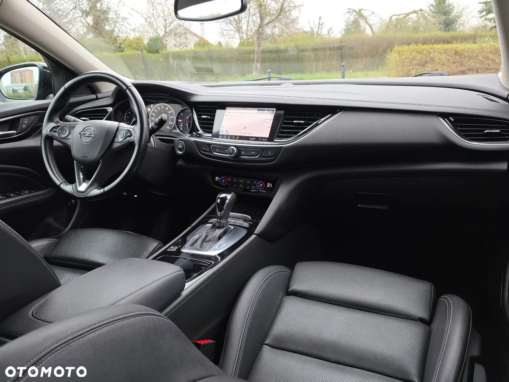 Opel Insignia 2.0 CDTI automatik Business Innovation - 19