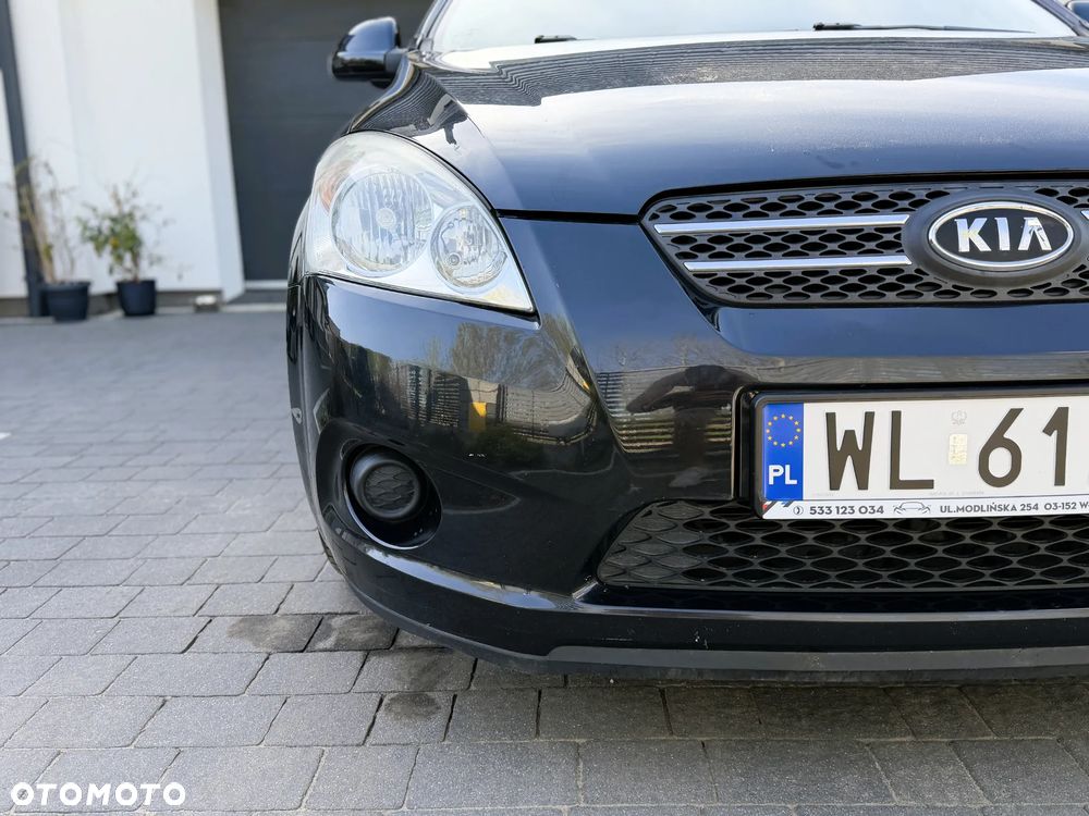 Kia Ceed - 29