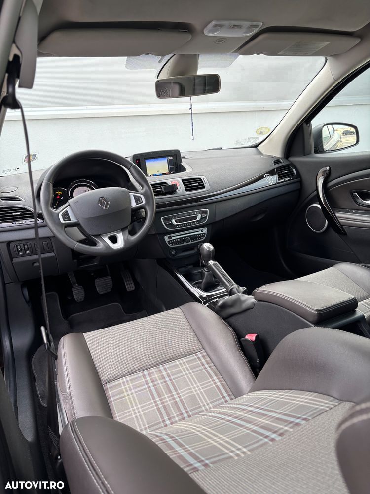 Renault Megane 1.9 dCi Privilege - 7