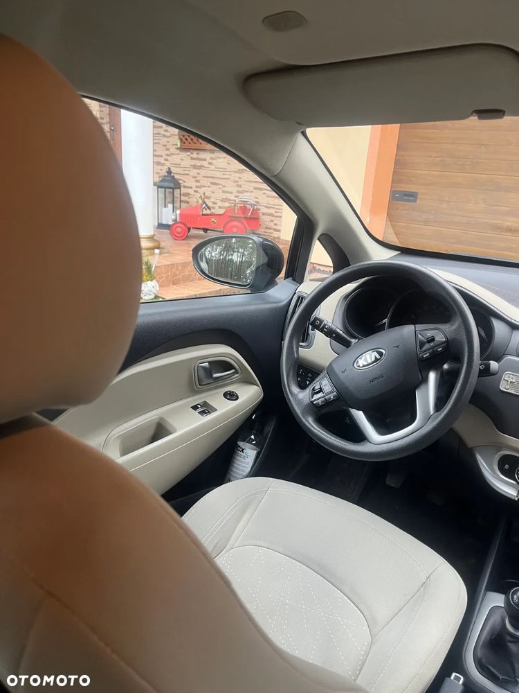 Kia Rio 1.2 M - 1
