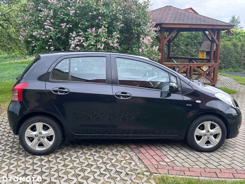 Toyota Yaris 1.4 D-4D Executive - 7