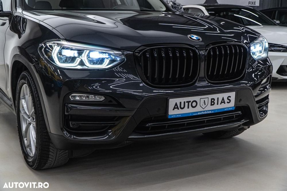 BMW X3 xDrive30i AT Luxury Line - 22
