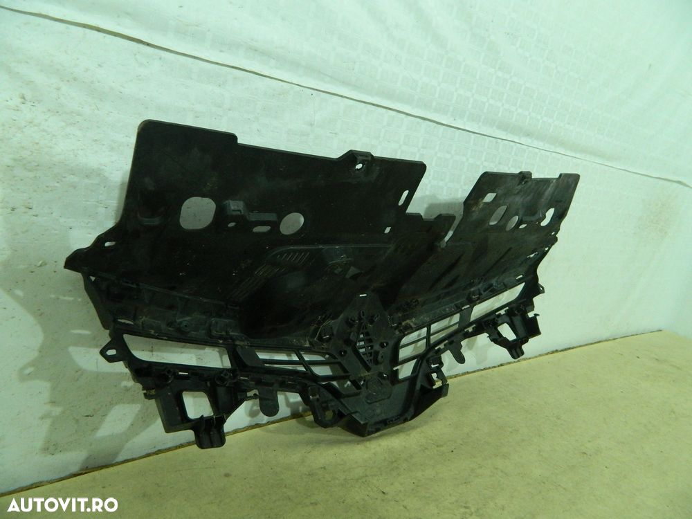 Suport grila radiator Renault Clio 4, 2013, 2014, 2015, 2016, , 622563184R - 2