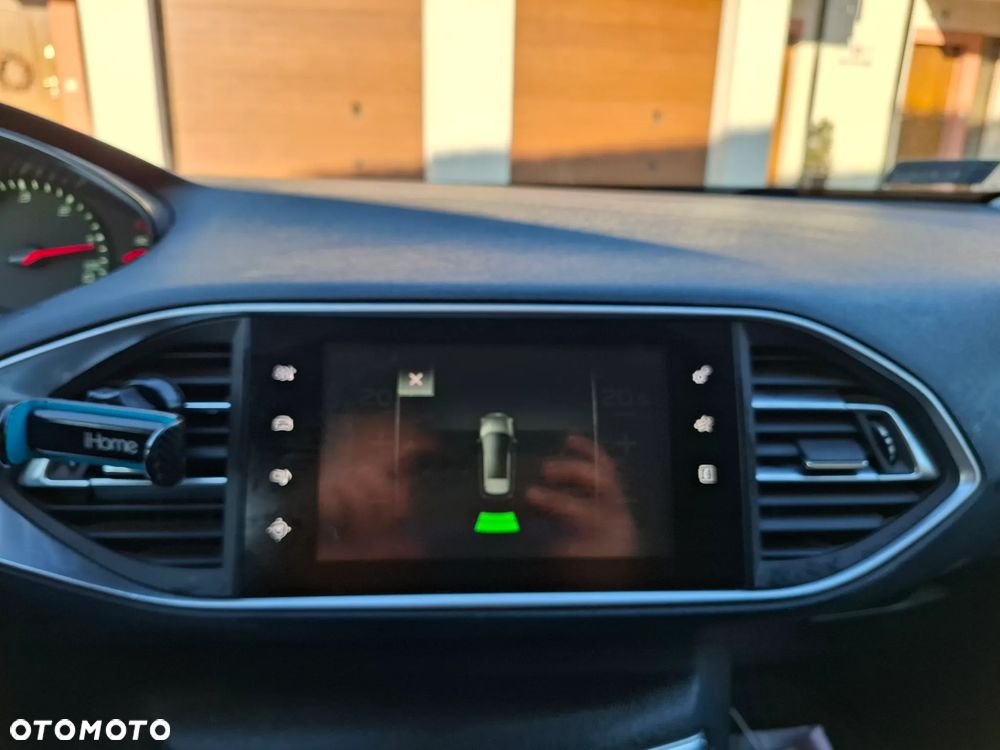 Peugeot 308 - 12