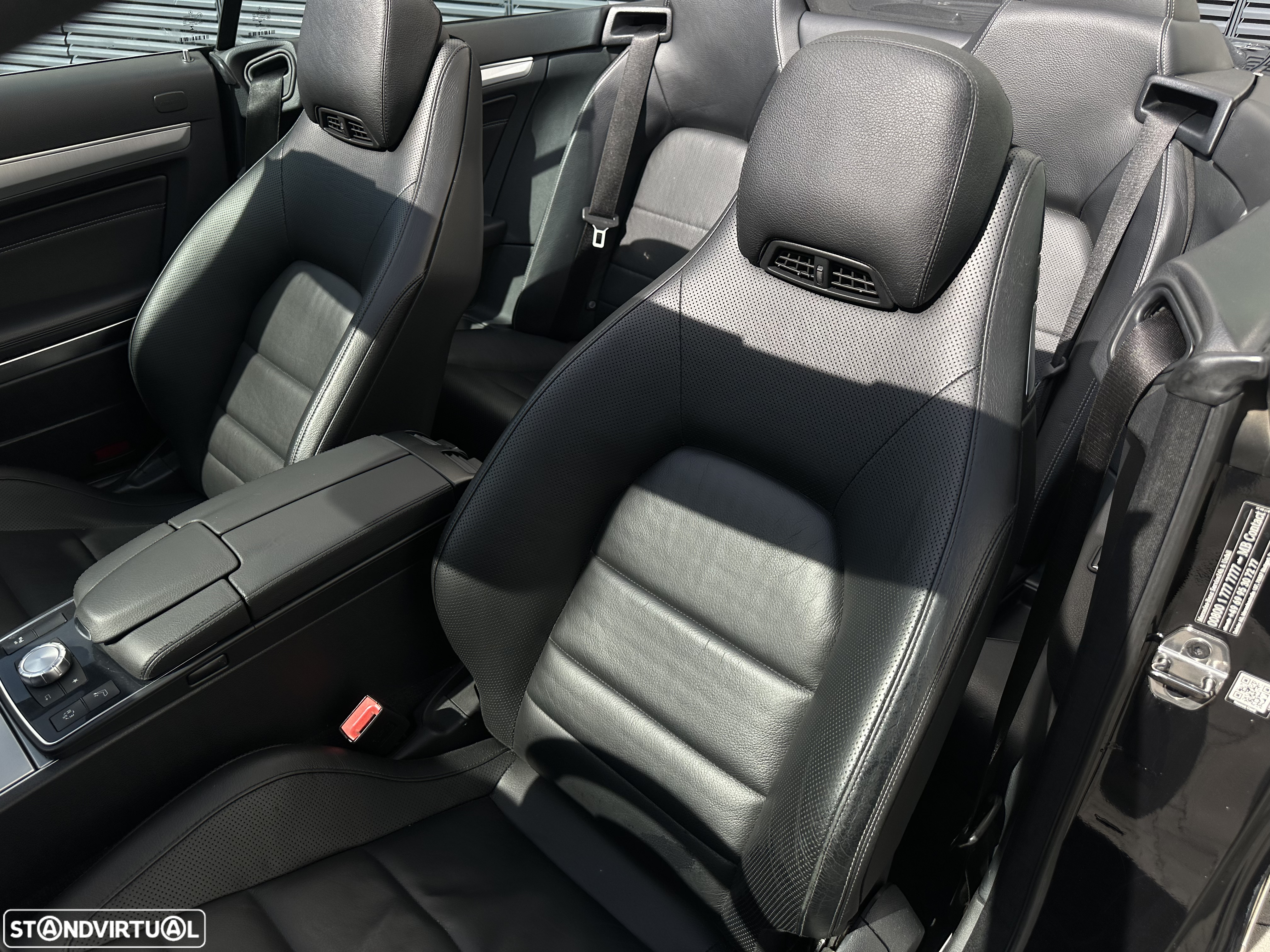 Mercedes-Benz E 220 CDi Elegance BlueEfficiency Auto - 24