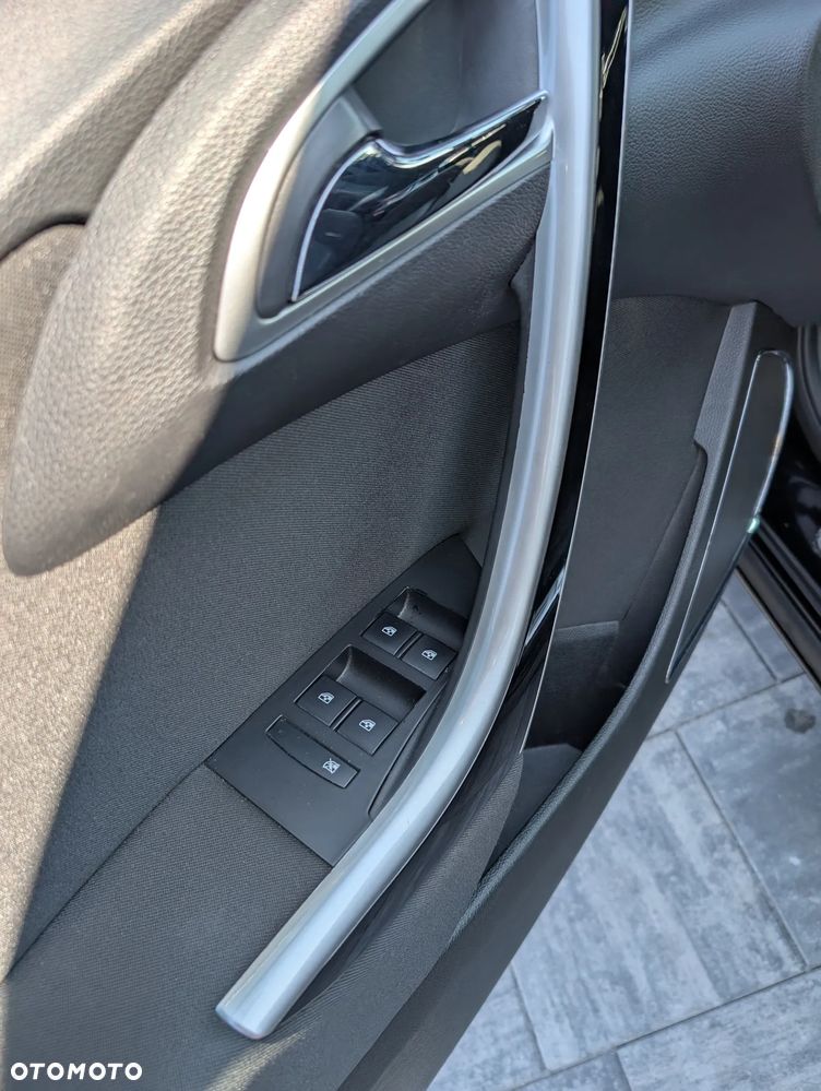 Opel Astra 2.0 CDTI DPF Edition - 18