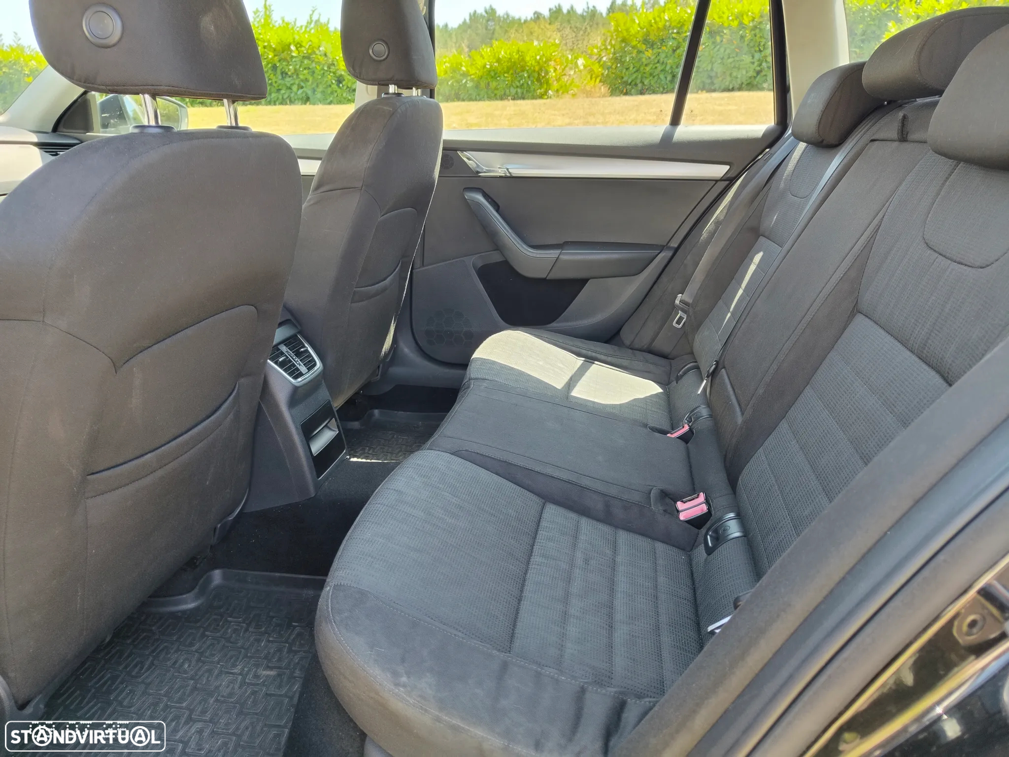 Skoda Octavia Break 1.6 TDi Elegance - 32