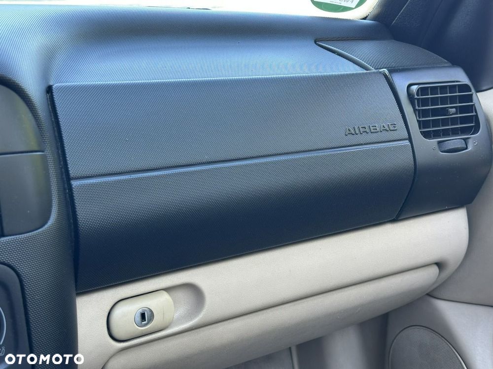 Volkswagen Golf - 26