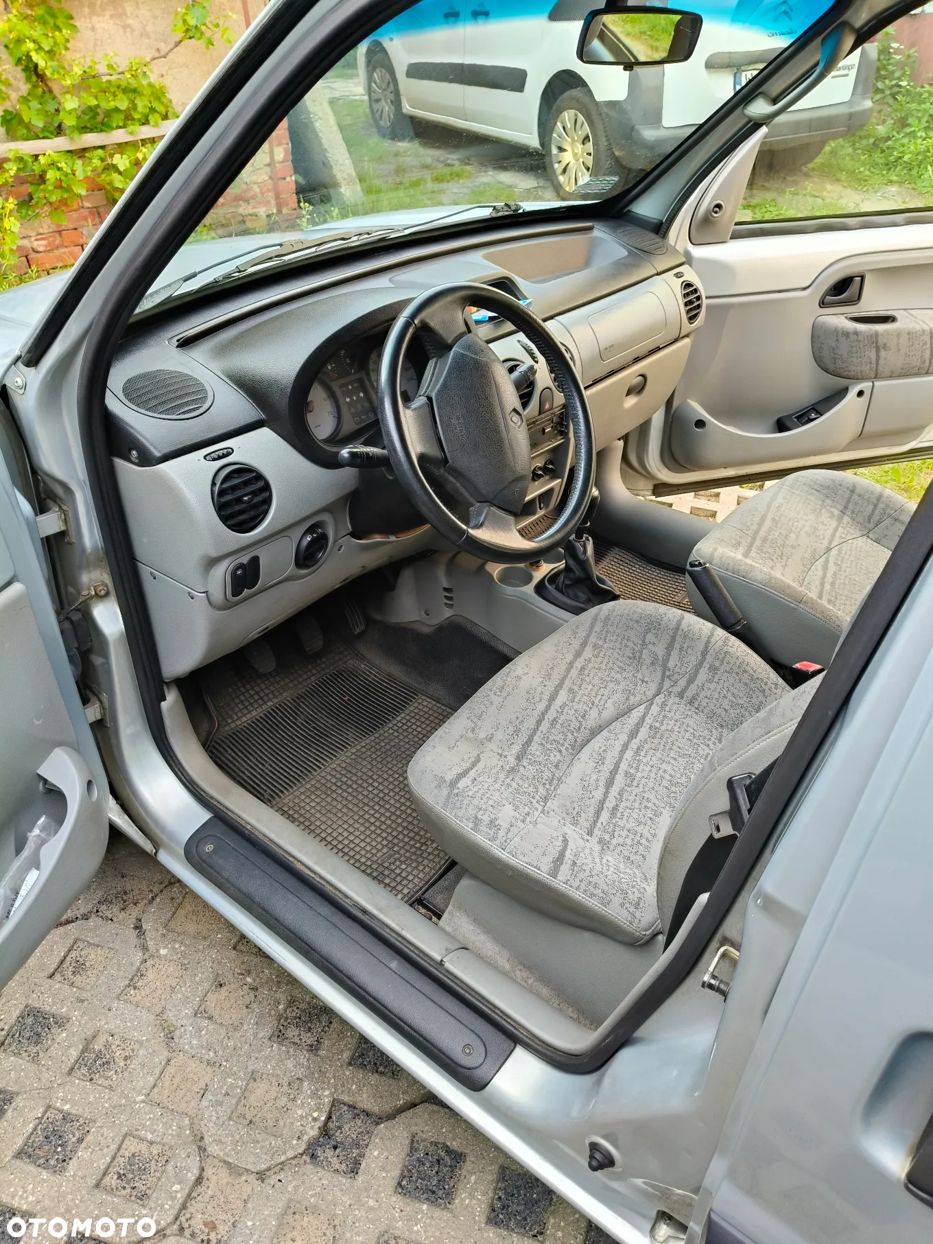 Renault Kangoo - 14