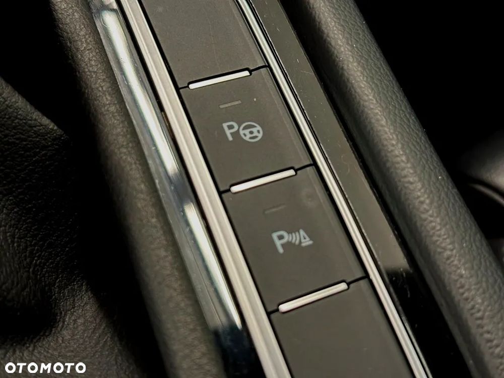 Volkswagen Passat Variant - 25