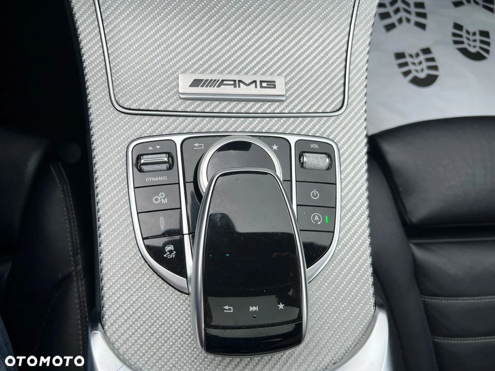 Mercedes-Benz Klasa C AMG 43 4Matic 9G-TRONIC - 14