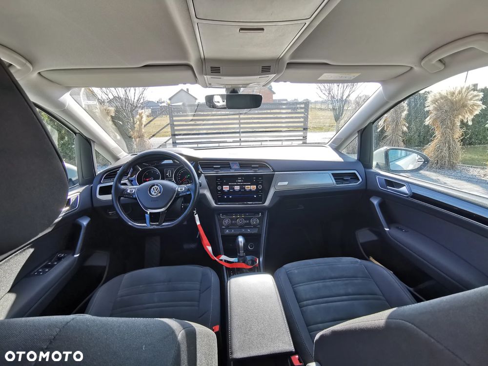 Volkswagen Touran 2.0 TDI BMT Highline DSG - 5
