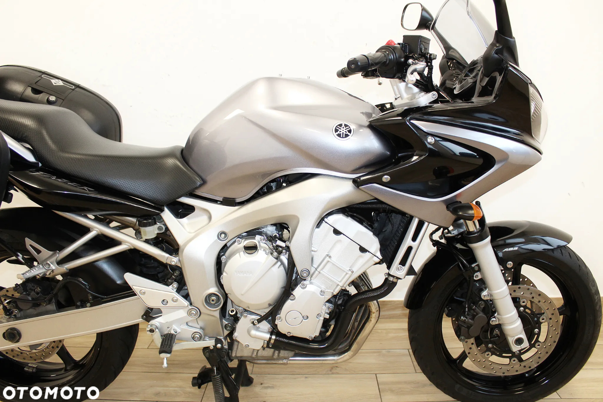 Yamaha FZ - 3