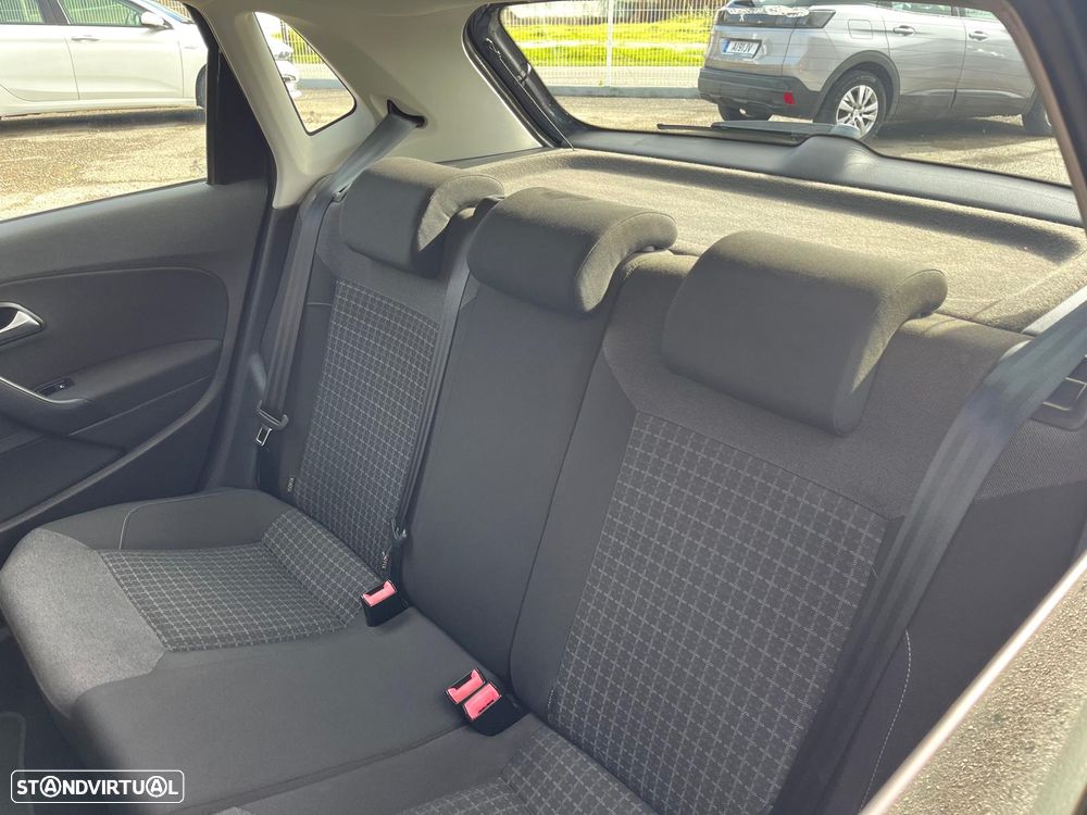 VW Polo 1.0 Confortline - 21