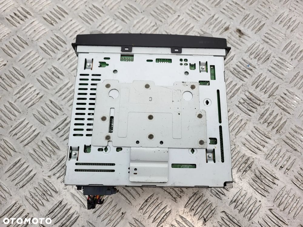 Kia Sportage II Radio CD MP3 - 4