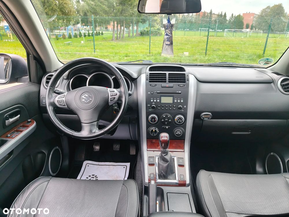 Suzuki Grand Vitara 1.9 DDiS Premium - 9