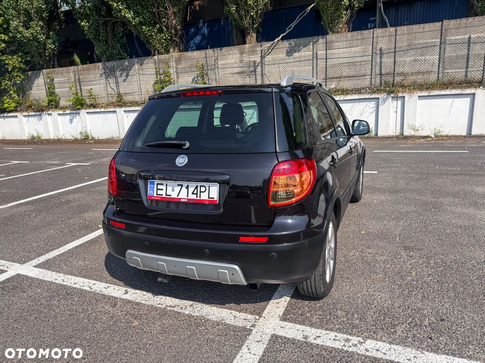 Fiat Sedici 1.9 Multijet DPF 4x4 Emotion - 3