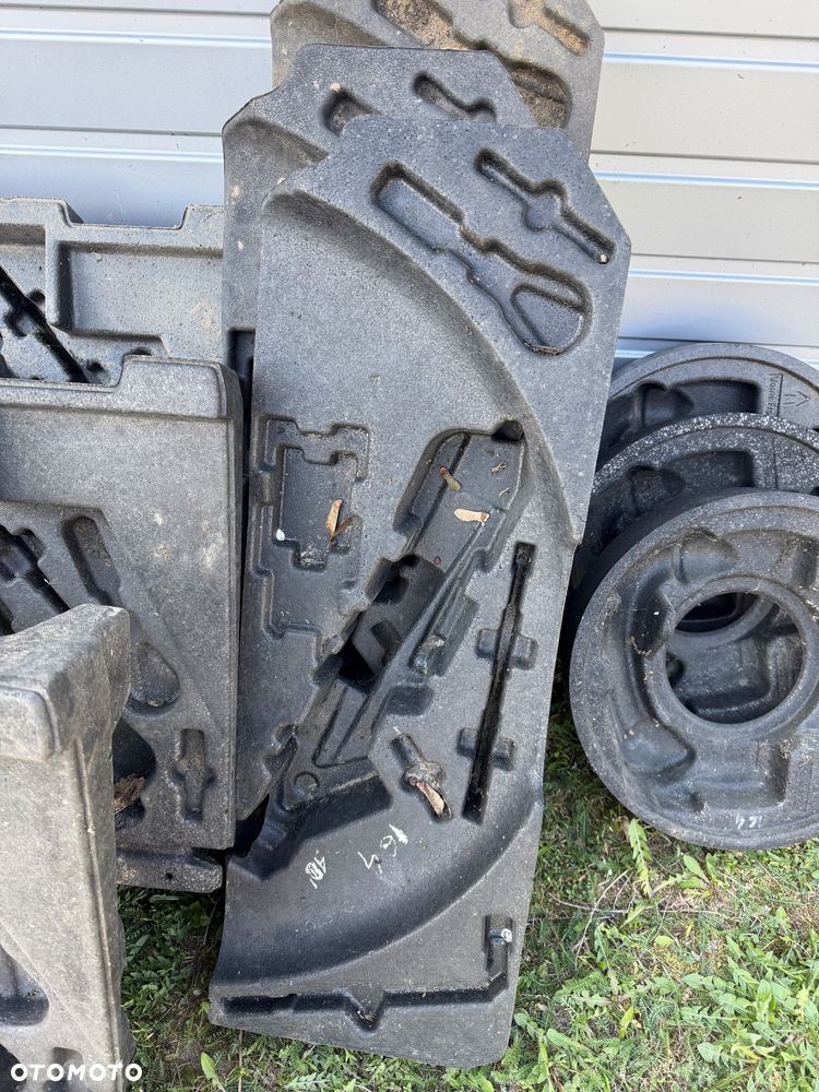 MERCEDES R 251 ML GL 164 styropian wkład koła zapasowego narzędzi lewarka - 5