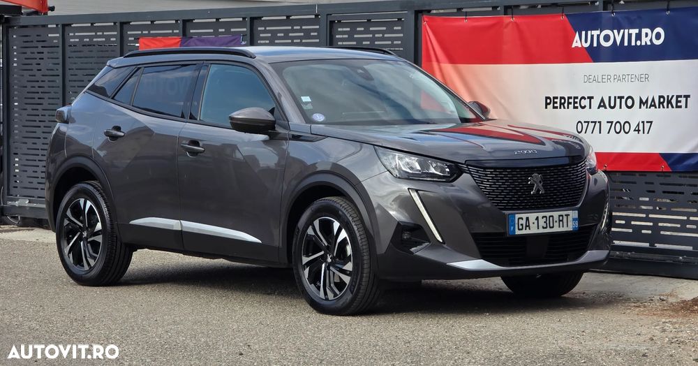 Peugeot 2008 PureTech 130 EAT8 GT Pack - 8