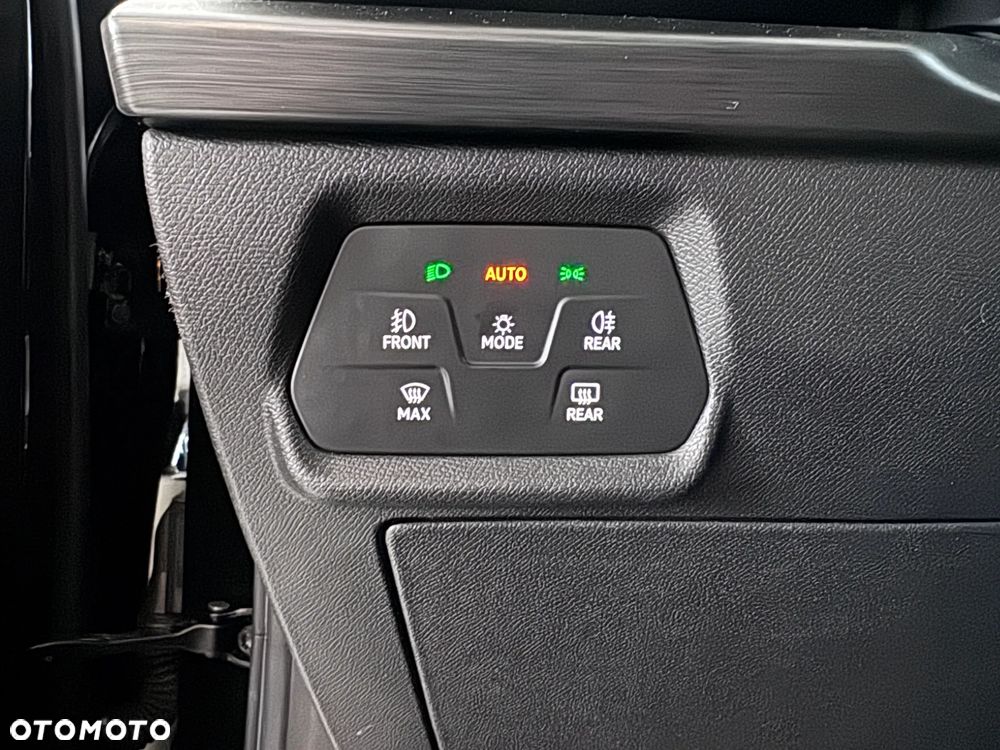 Cupra Leon Sportstourer 2.0 TSI DSG VZ - 19