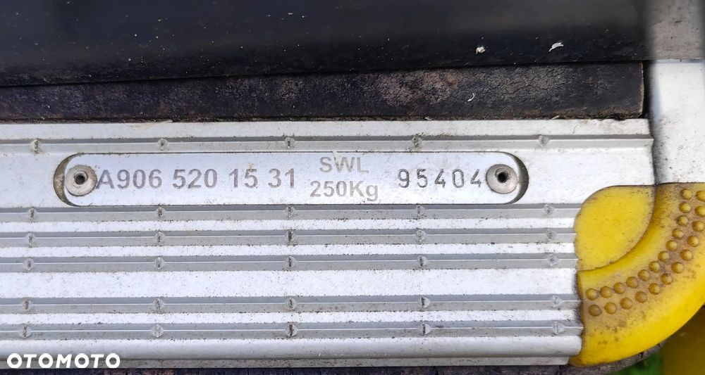 Stopień Elektrycznie Wysuwany Pod Drzwi Boczne Przesuwne Mercedes Sprinter 906 Volkswagen Crafter Oryginalny A9065201531 - 2