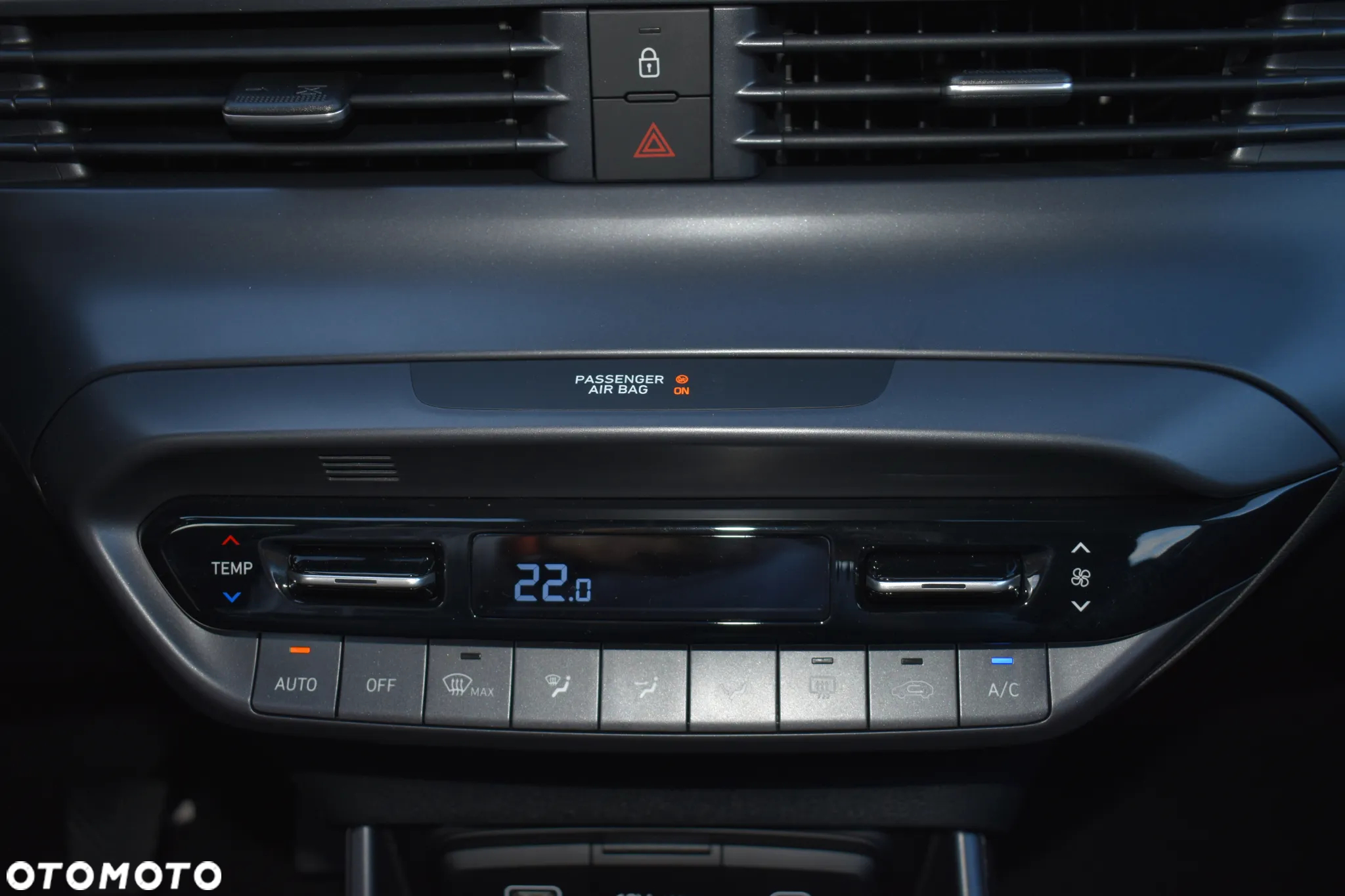 Hyundai i20 1.2 Modern - 9