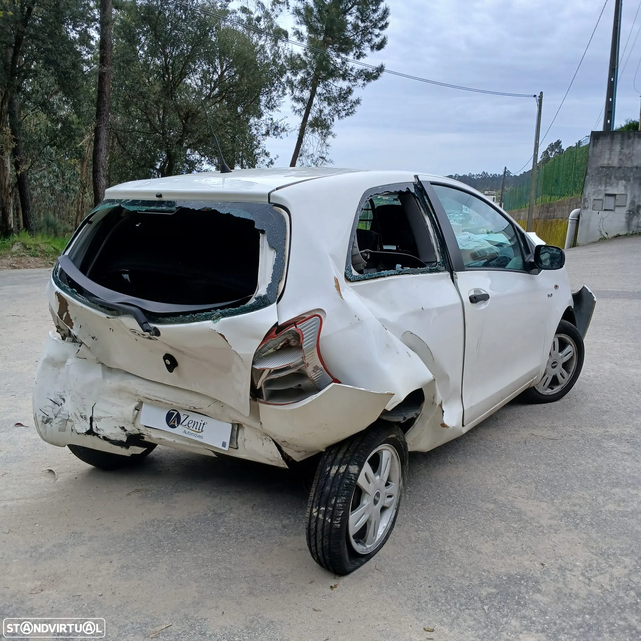 Toyota Yaris 1.4 90cv de 2008 – Peças Usadas (9778) - 4