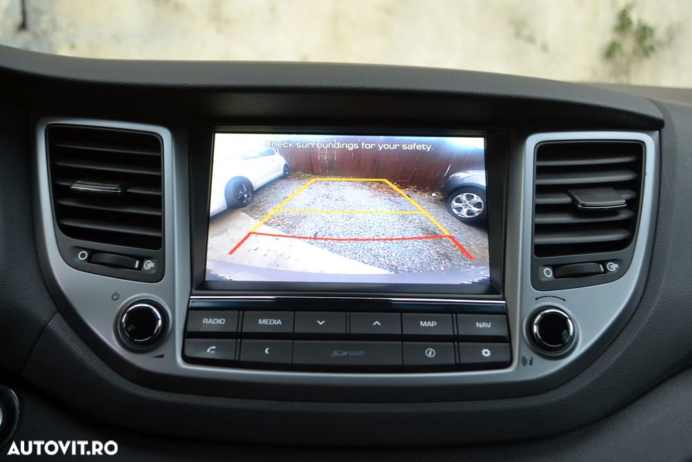 Hyundai Tucson 2.0 CRDI 4WD Style - 14