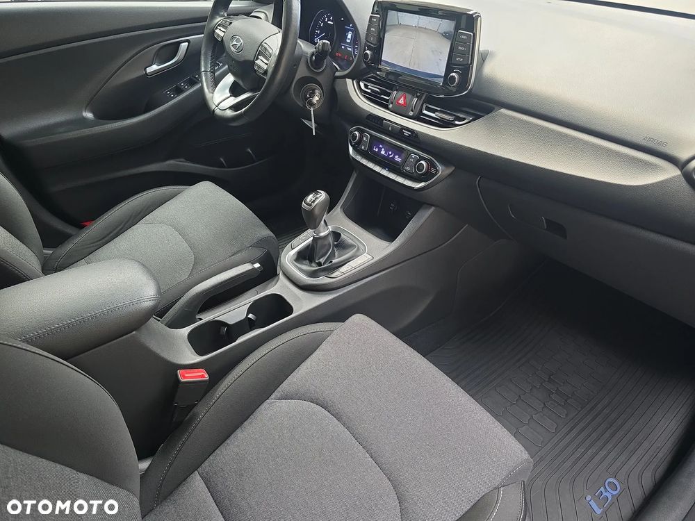 Hyundai i30 1.0 T-GDI Smart - 27
