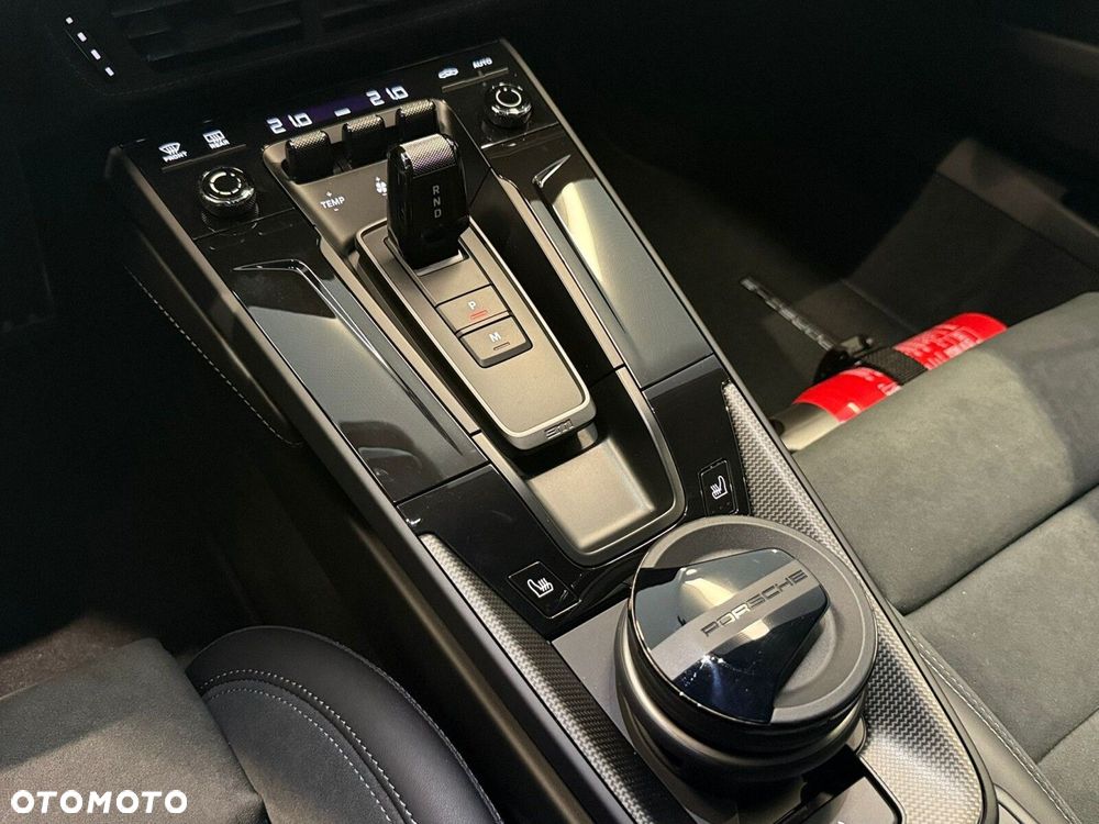 Porsche 911 - 26