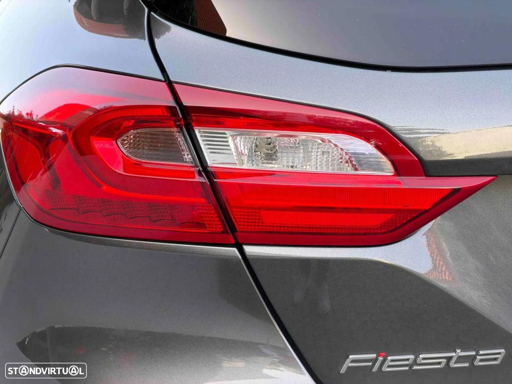 Ford Fiesta 1.0 EcoBoost ST-Line X - 23