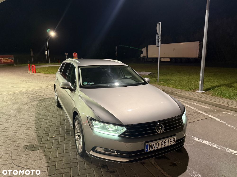 Volkswagen Passat Variant 2.0 TDI SCR (BlueMotion Technology) Highline - 10