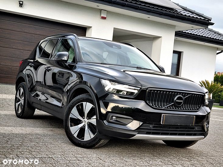 Volvo XC 40 D3 SCR Momentum Core - 4