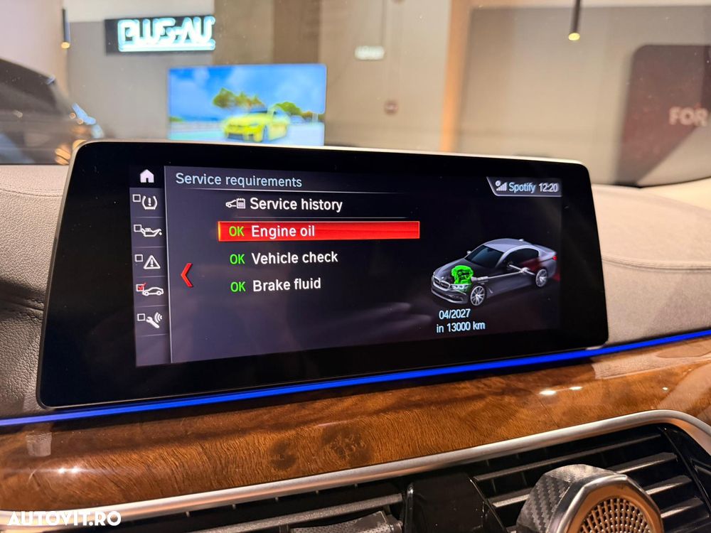 BMW Seria 5 530e Aut. Luxury Line - 38