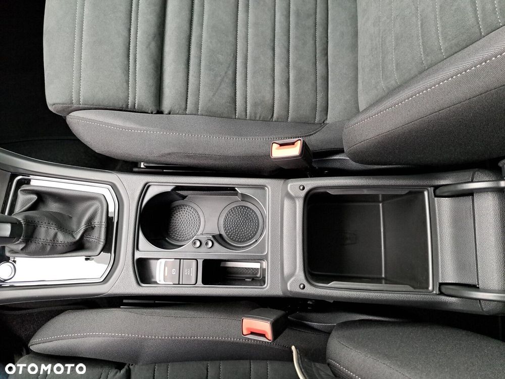 Volkswagen Touran - 40