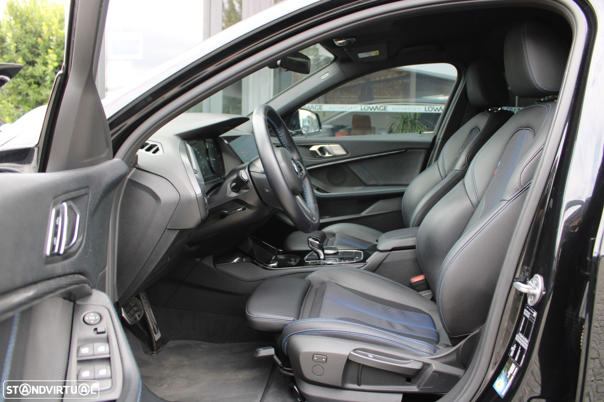 BMW 118 i Pack Desportivo M Auto - 4