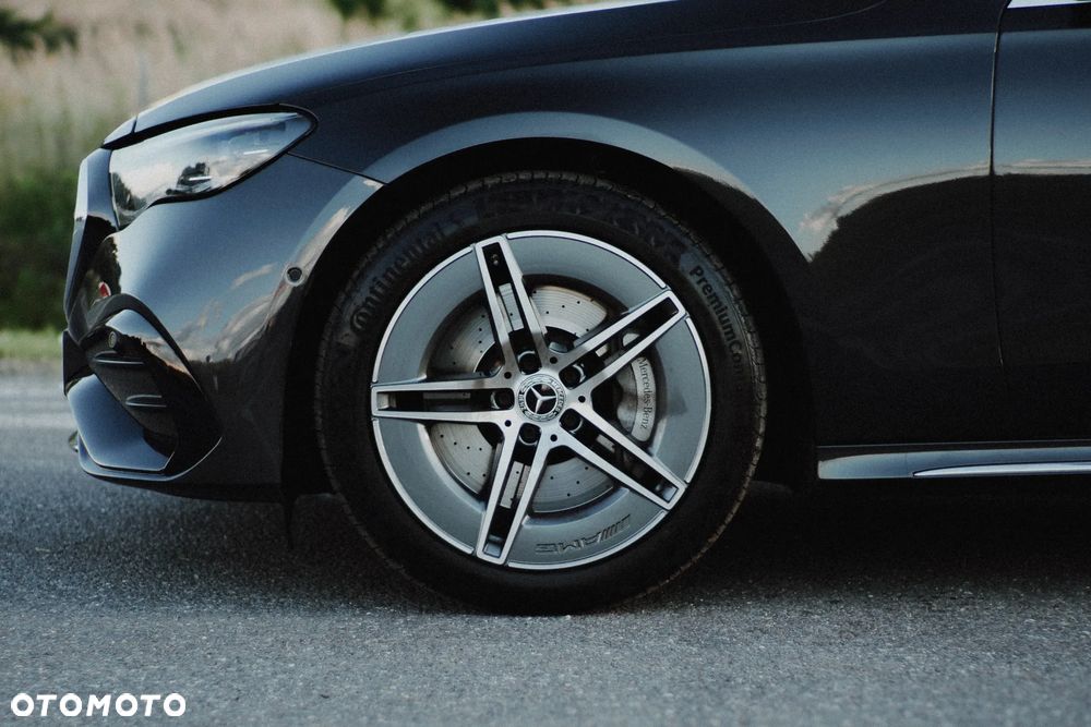 Mercedes-Benz Klasa E 220 d mHEV AMG 9G-Tronic - 2