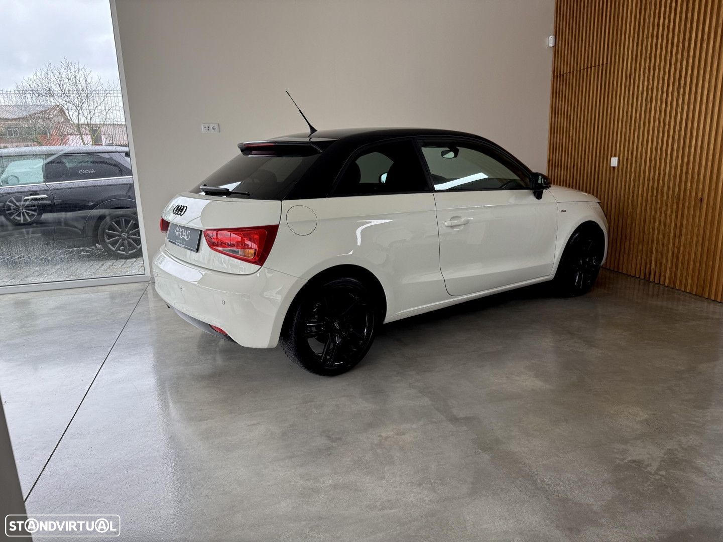 Audi A1 1.6 TDI S-line - 11