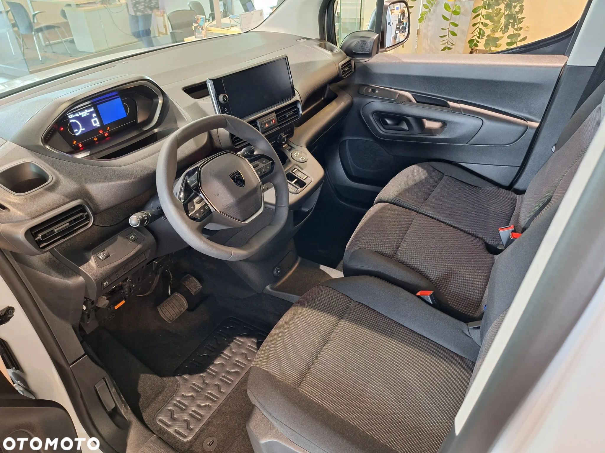 Peugeot Partner Furgon Long 750kg EV 136 KM. zasięg 330 km (akumulator 50 kWh) - 14