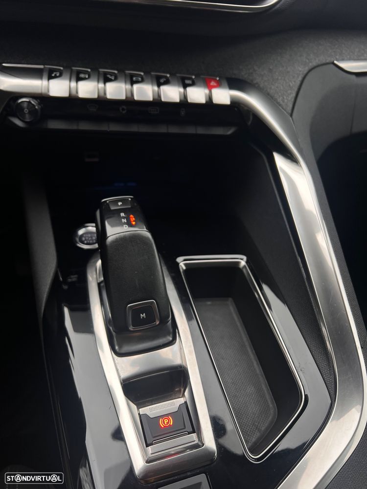 Peugeot 3008 BlueHDi 130 Stop & Start EAT8 Allure - 18