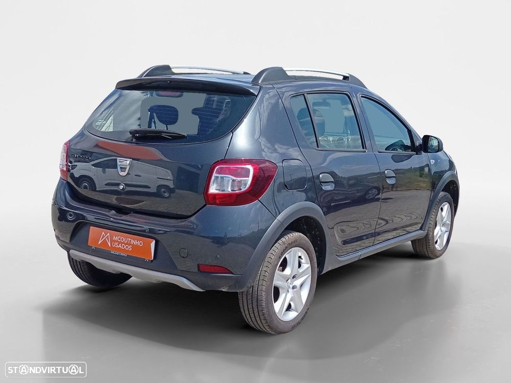 Dacia Sandero 0.9 TCe Stepway - 5