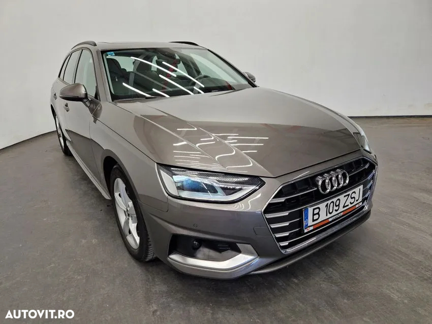 Audi A4 - 4