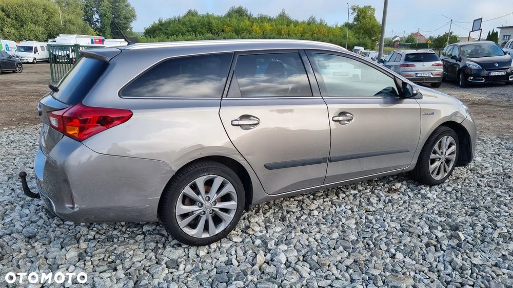 Toyota Auris - 3