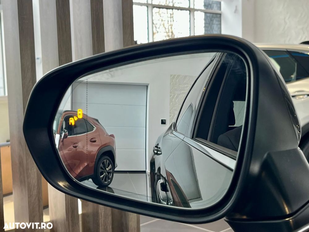 Lexus Seria RX 350h E-Four HEV Comfort - 32