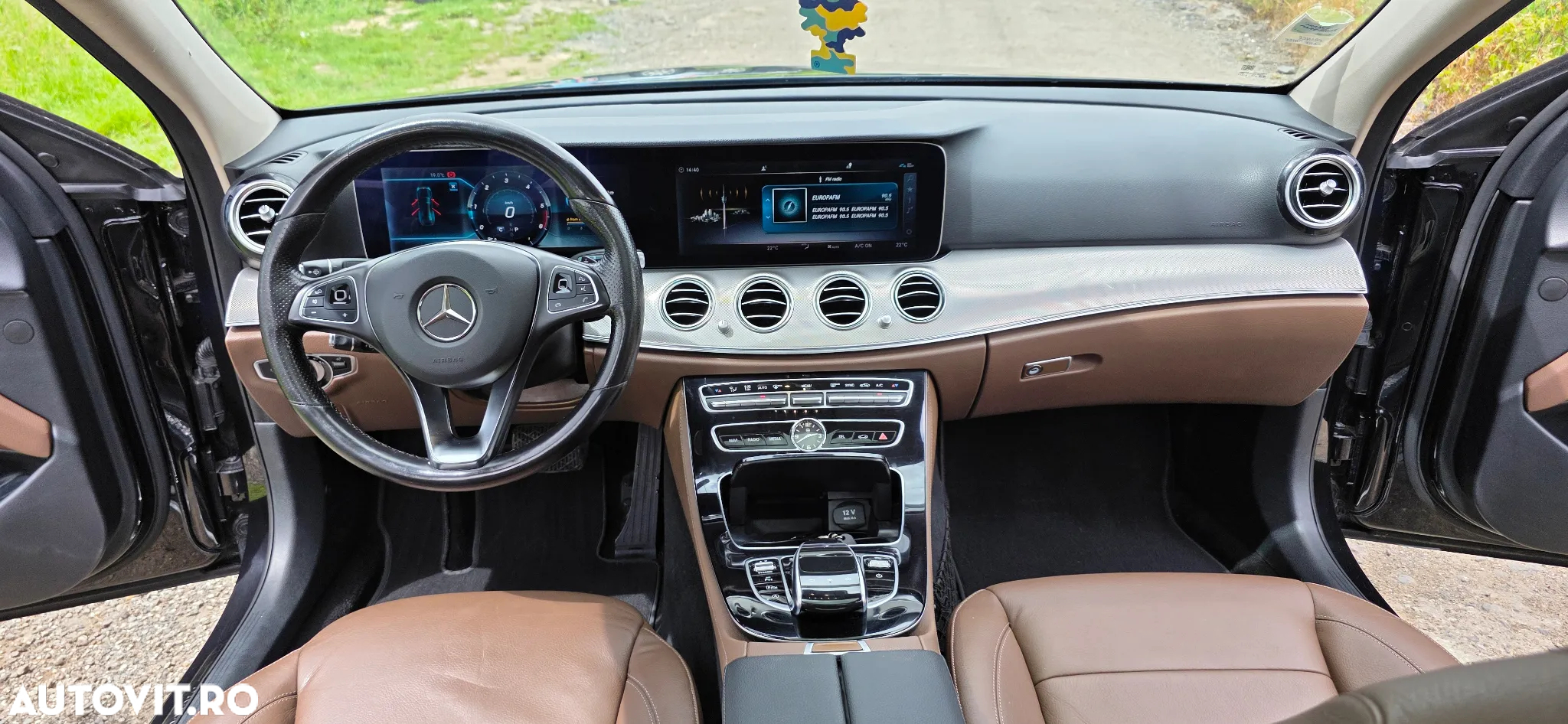 Mercedes-Benz E 220 d 9G-TRONIC AMG Line - 16