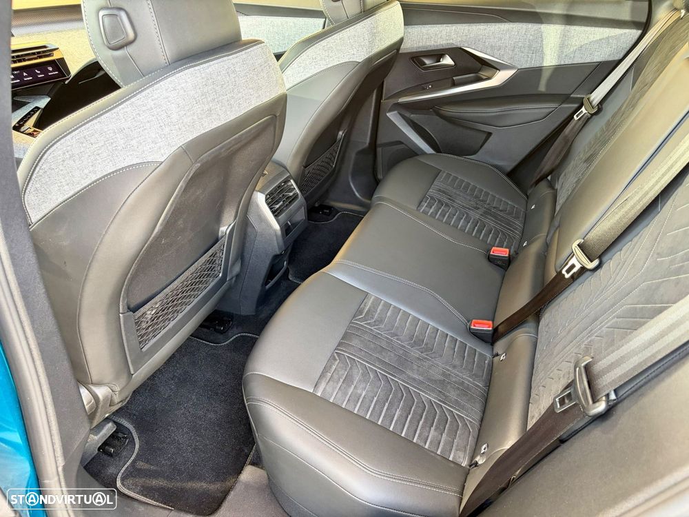 Peugeot E-3008 73 kWh GT - 20